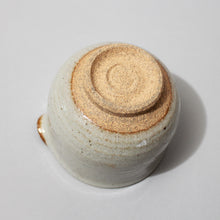 Load image into Gallery viewer, Asahiyaki<br>Katakuchi tea bowl
