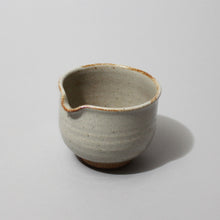 Load image into Gallery viewer, Asahiyaki<br>Katakuchi tea bowl
